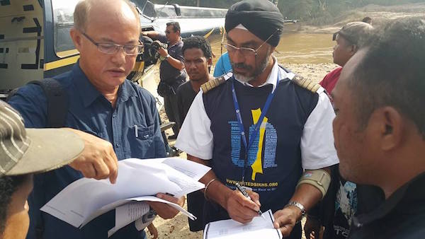 Capt Bagawan Singh on the recent relief mission to Gua Musang, Kelantan - Photo courtesy of United Sikhs