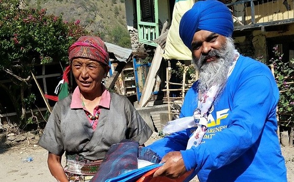 SAF volunteer in Nepal - PHOTO COURTESY OF SAF/SHAMANDEEP SINGH