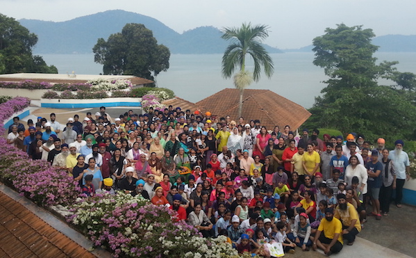 Group photo of SGGS Academy family camp 2015 at Lumut, Perak. - PHOTO ASIA SAMACHAR