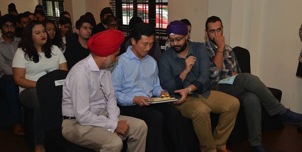 Singapore acting Minister for Education Ong Ye Kung ]at the Sikh Graduates Tea Reception on 7 Nov 2015.
