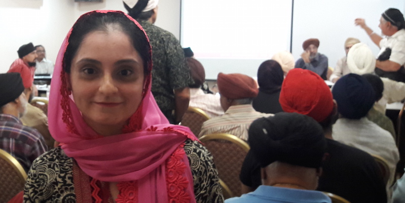 Satvinder Kaur from USCI University had shared from the floor her findings at a recent forum deliberating the socio-economic and social issues affecting Sikhs in Malaysia oganised by CMSO - PHOTO / ASIA SAMACHAR