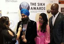 Pakistan Sikh leader Ramesh Singh receives Sikhs in Charity Award