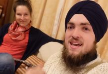 A Kiwi lad embraces Sikhi. How do the parents react?